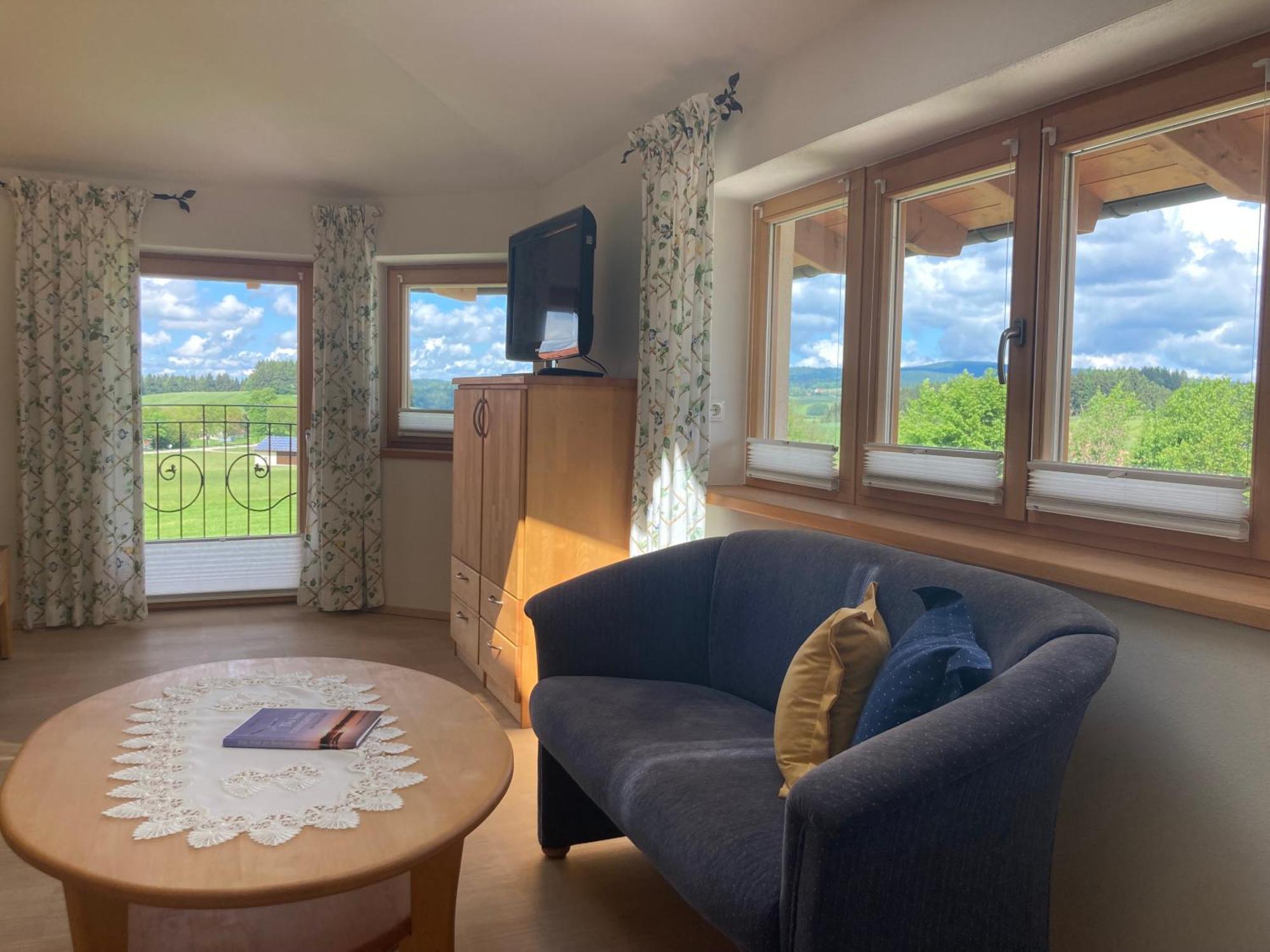 Naturhotel Goldene Zeit Georgenberg ภายนอก รูปภาพ
